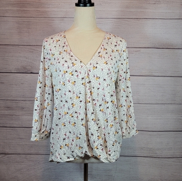 𝅺JANE And Delancy Floral Faux Wrap Blouse Multi Colored Size Medium - Picture 1 of 7